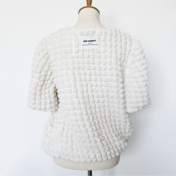 EENK S is for Somewhere Puffy Checkered Blouse - Picture 4 of 7